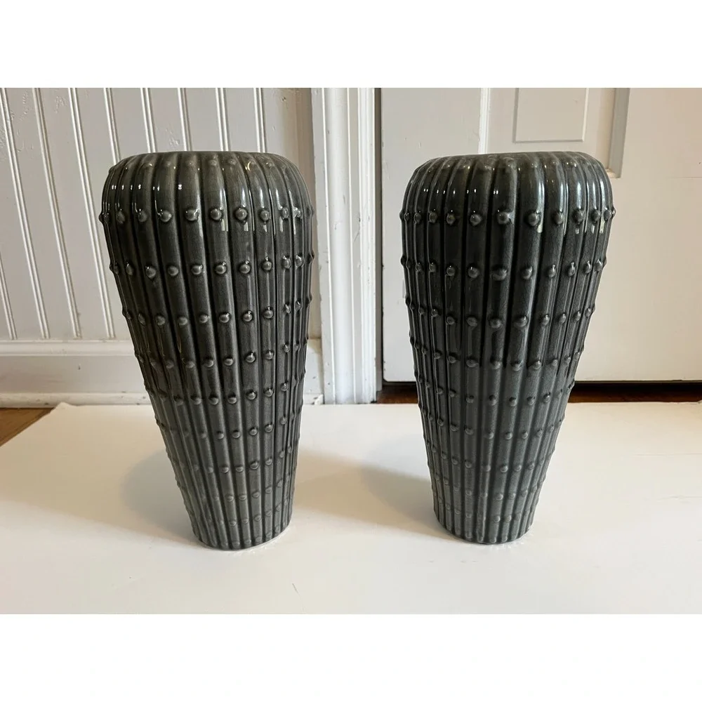 Dot Ceramic Gray GLAZE w/dots pair of Vases Home‎ Decor 10.5 in. tall